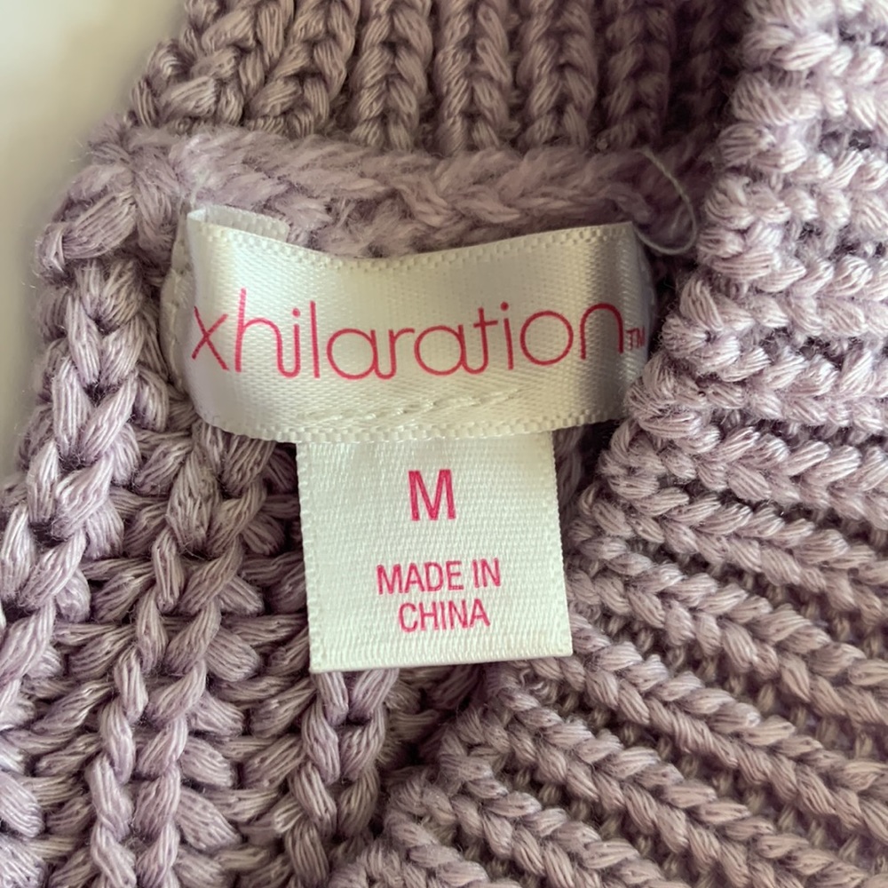 LAVENDER SLEEVELESS SWEATER - Picture 6 of 9